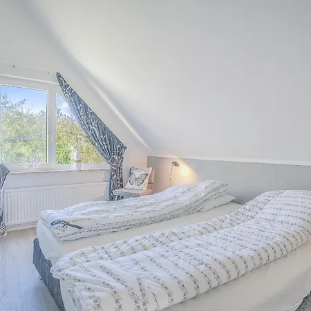 Villapark Kamperfoelie 83 度假居