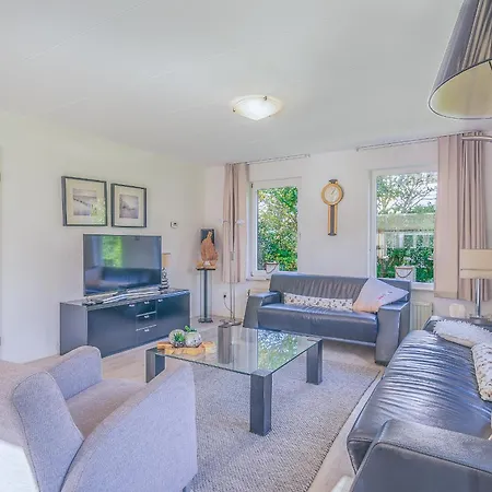 Villapark Kamperfoelie 83 * De Koog (Texel)