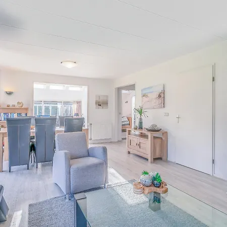 Villapark Kamperfoelie 83 Ferienhaus *