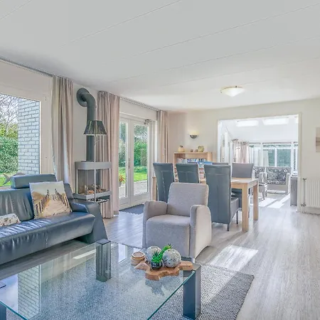 Villapark Kamperfoelie 83